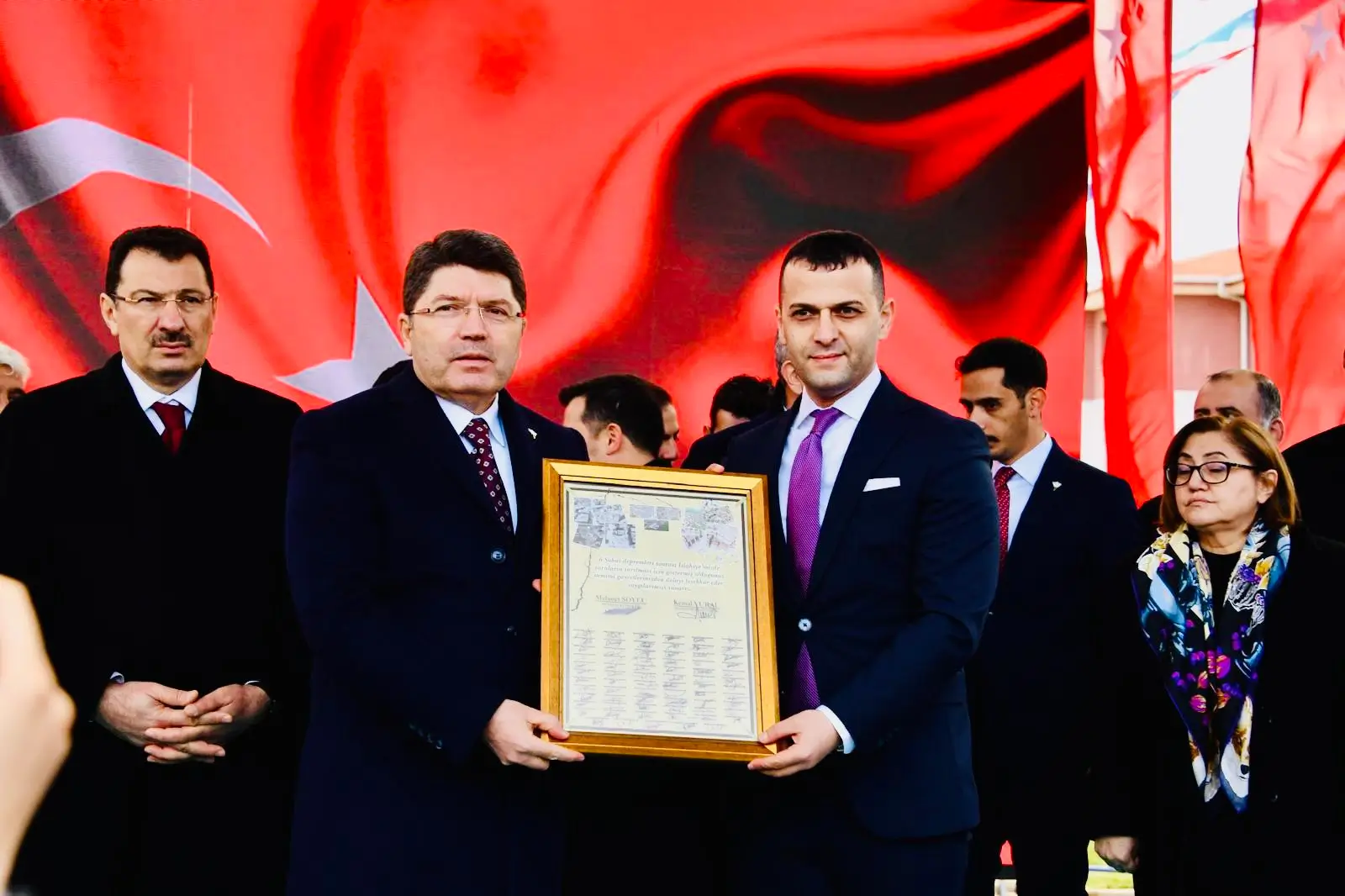 Vali Yardımcısı Göktaş, Teşekkür Beratı Aldı