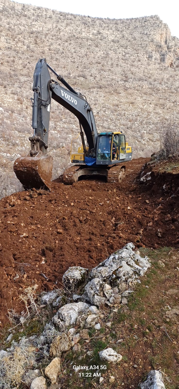 Hasankeyf Büyükdere Köyü’nde Arazi Yolu Çalışmaları Tamamlandı