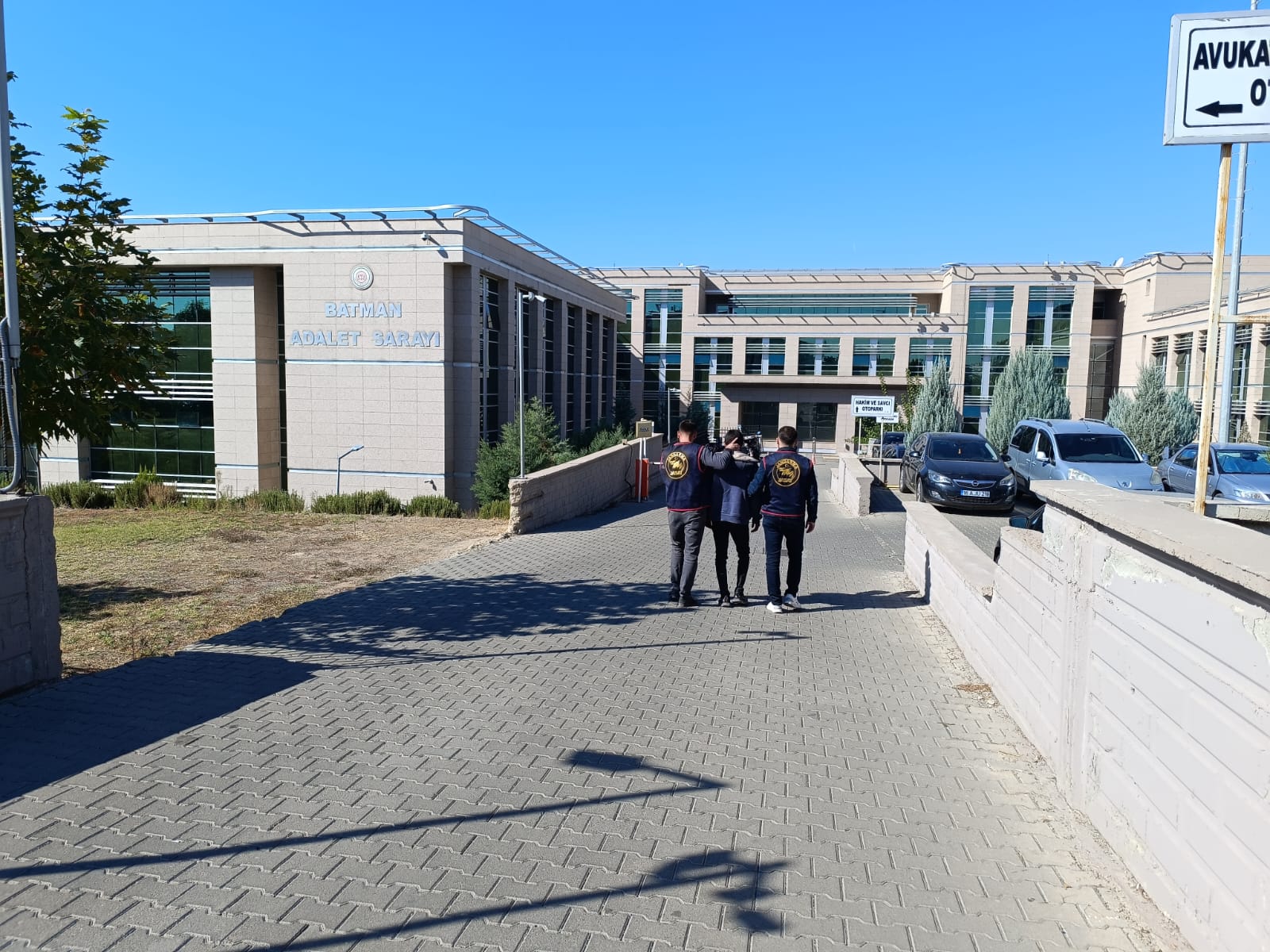 Batman’da Nitelikli Cinsel Saldırı Suçundan Aranan Şahıs Yakalandı