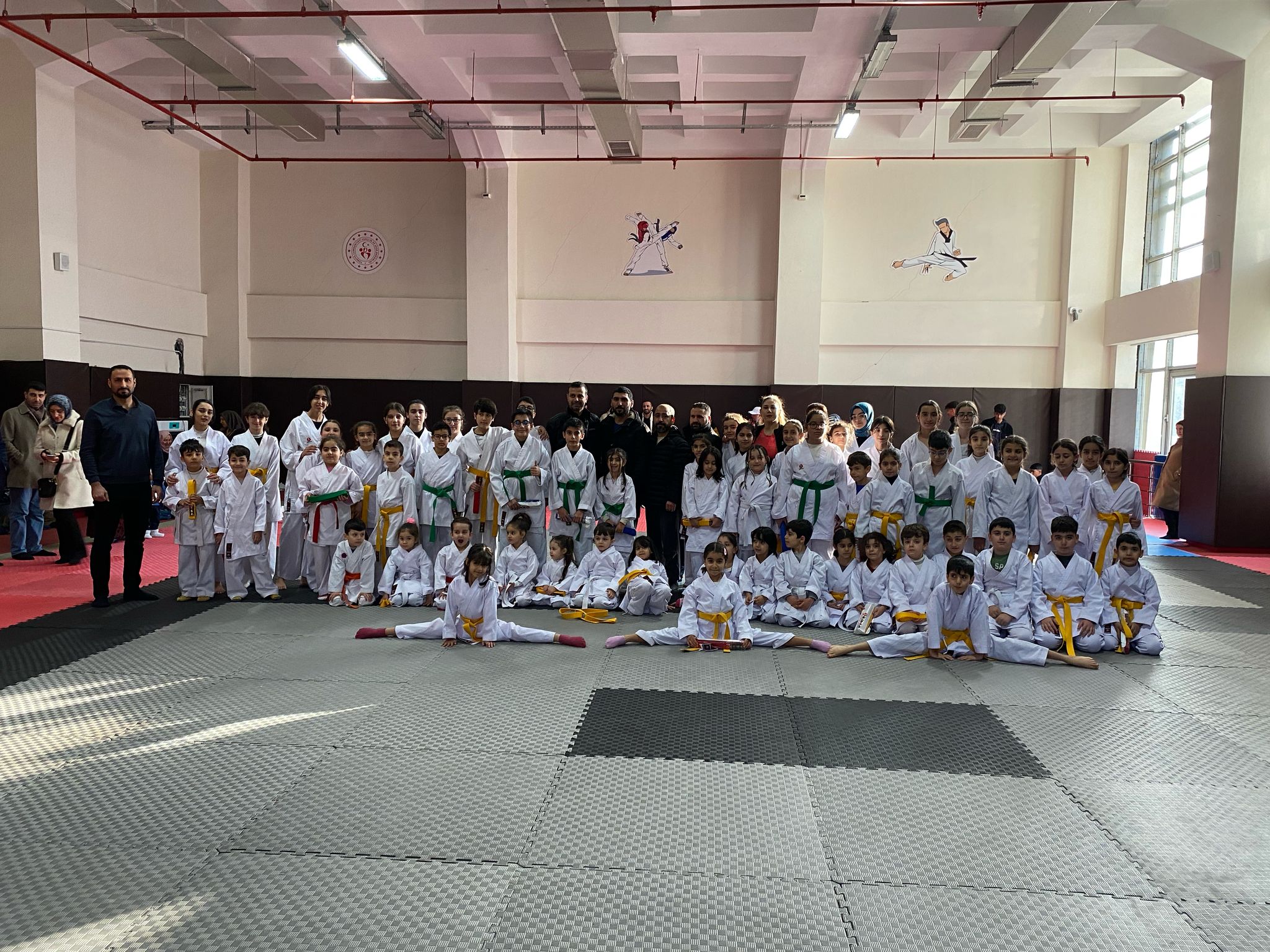 Batman’da 66 sporcu yeni kemerlerine kavuştu