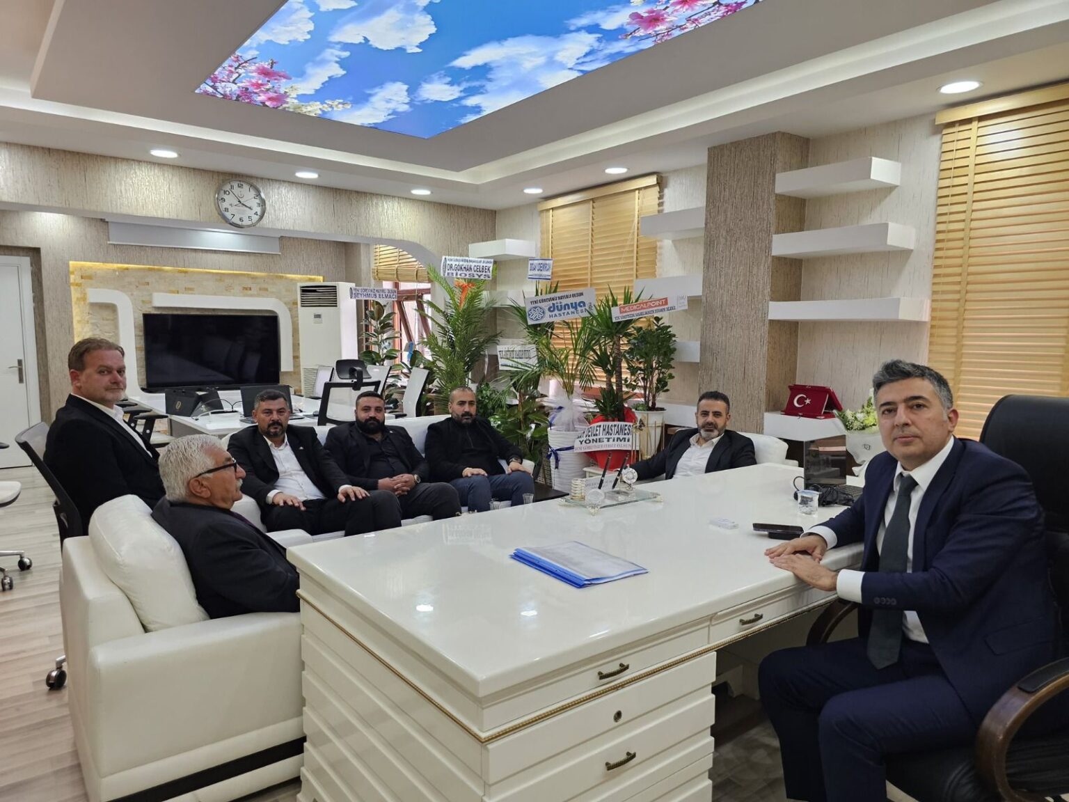 MHP Batman İl Başkanı Çetin’den İl Sağlık Müdürü Solmaz’a Ziyaret