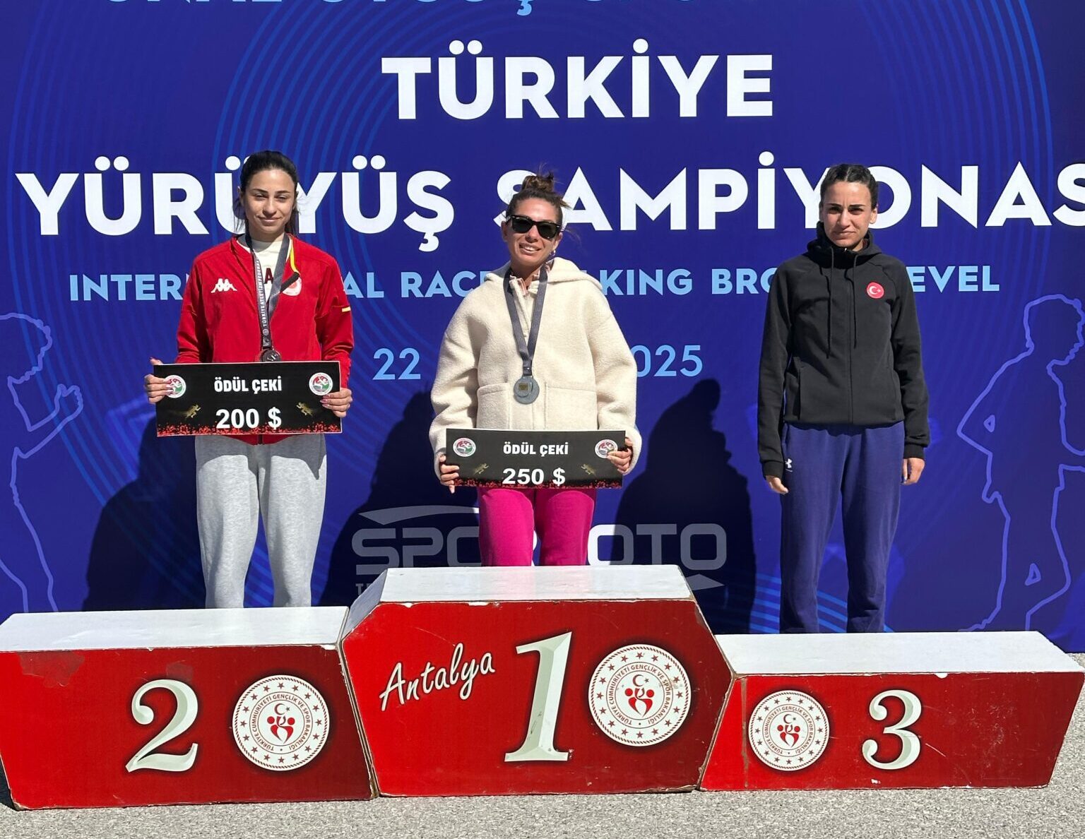 Emine Ceylan Türkiye Şampiyonası’nda İkincilik Kazandı