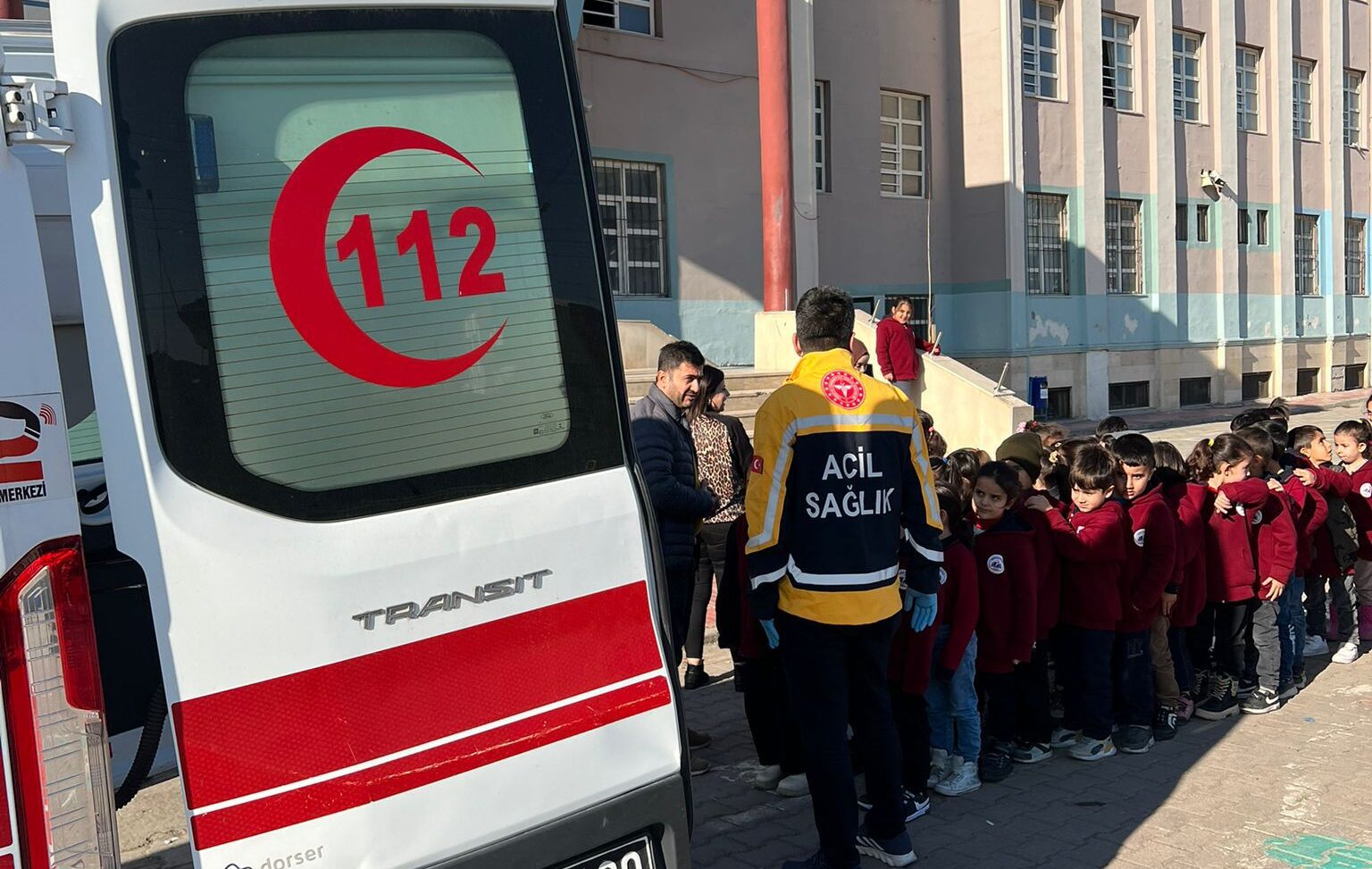 Minik Öğrencilere 112 Acil Sağlık Hizmetleri Tanıtıldı