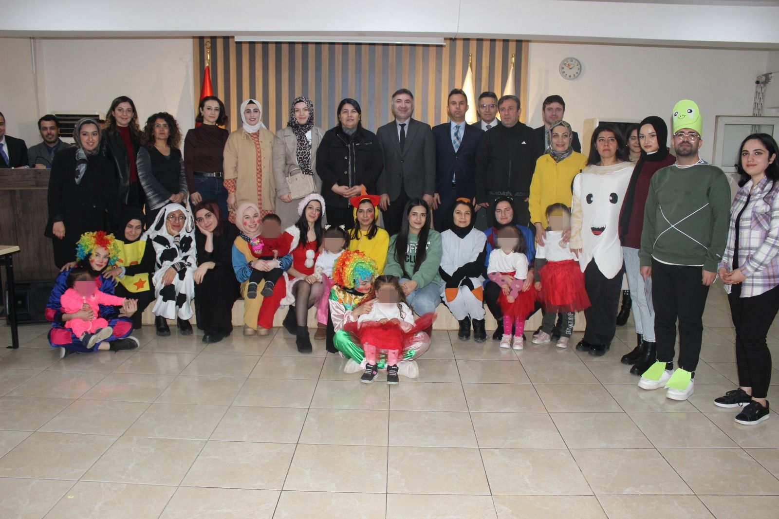 Batman Üniversitesi Öğrencilerinden Cezaevindeki Çocuklara Anlamlı Etkinlik