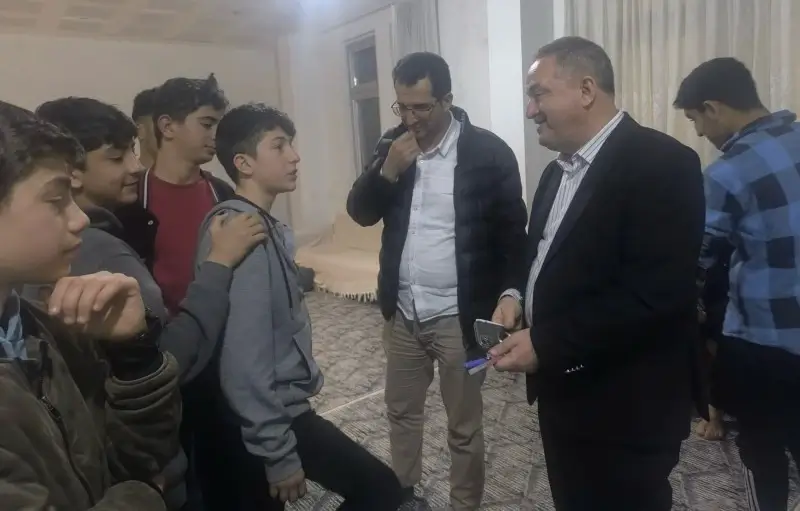 İl Müdürü Eryarsoy, Gençlerle Etkileşimde Bulundu