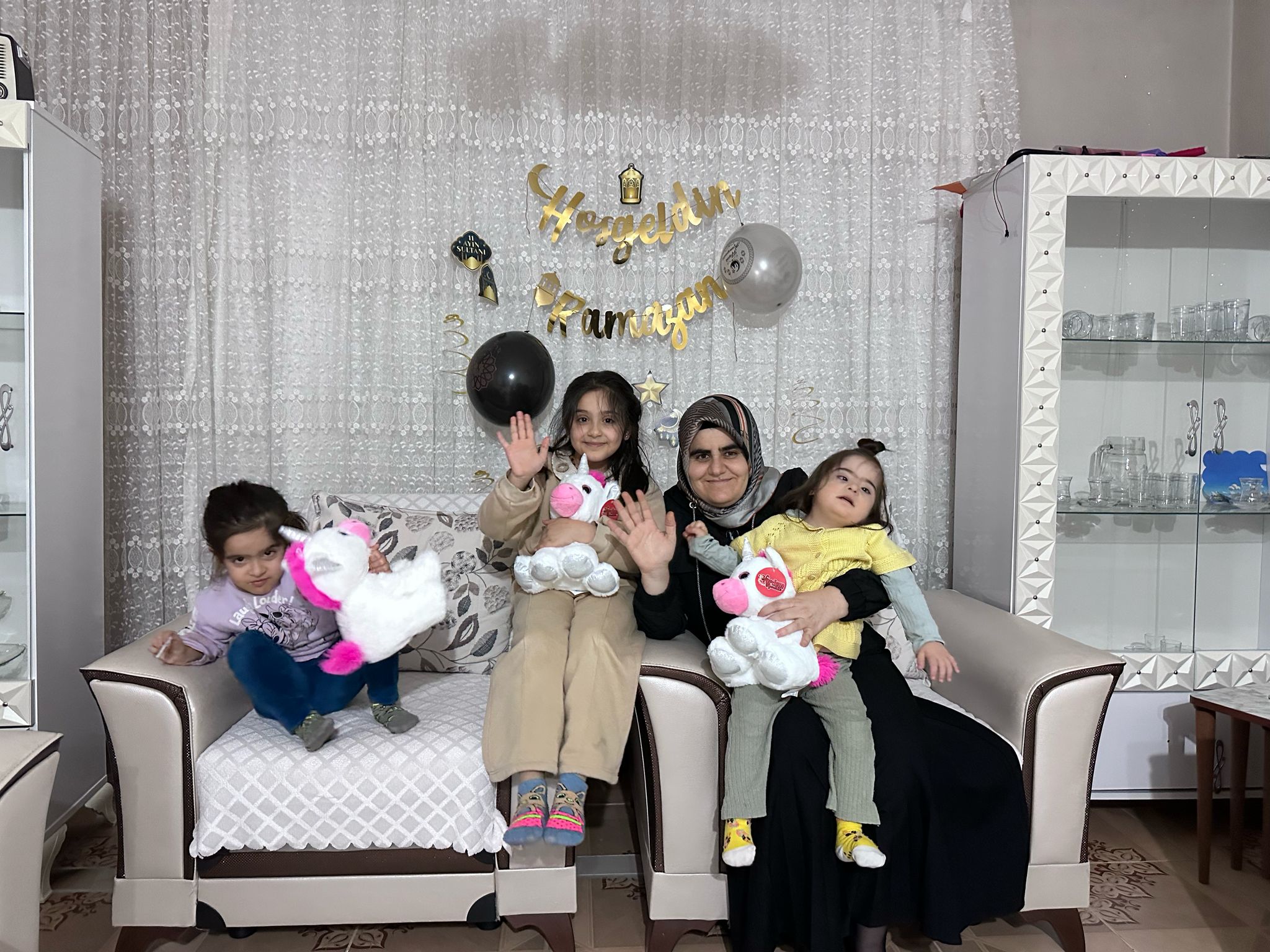 AK Parti Batman Kadın Kolları, Ramazan’da Gönül Sofraları Kuruyor