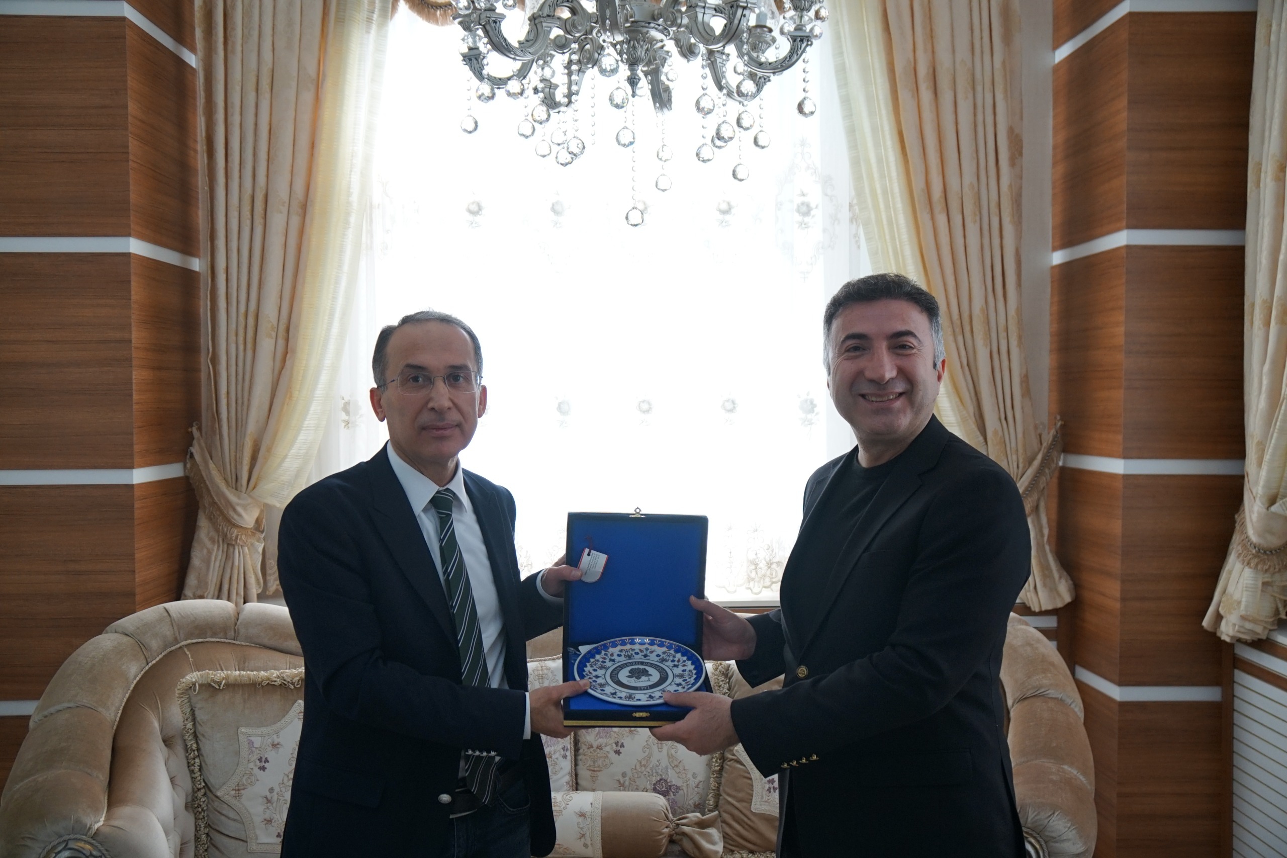 SDÜ Rektörü Batman Üniversitesi’nde