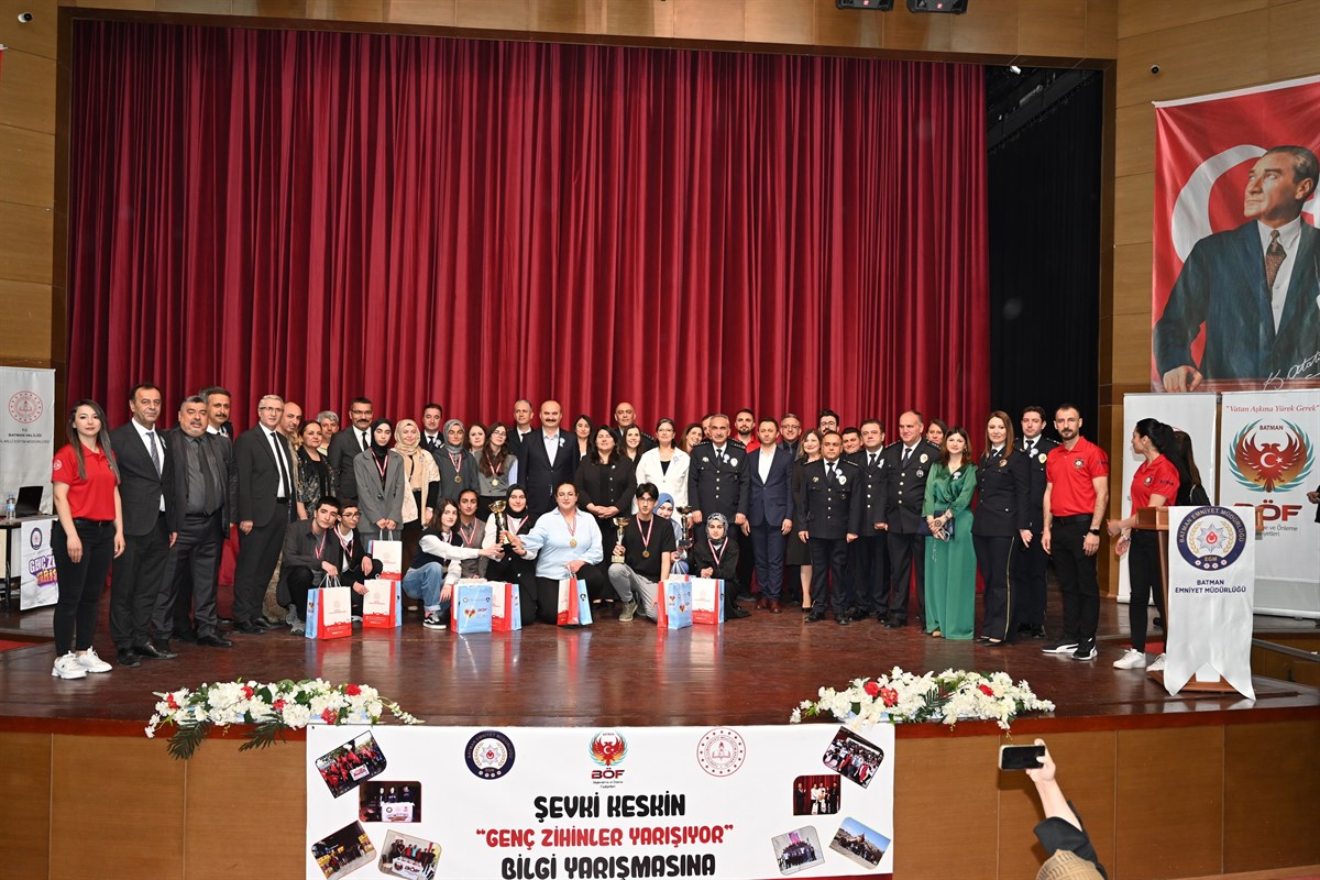 “Genç Zihinler Yarışıyor” Bilgi Yarışmasında Nefes Kesen Final