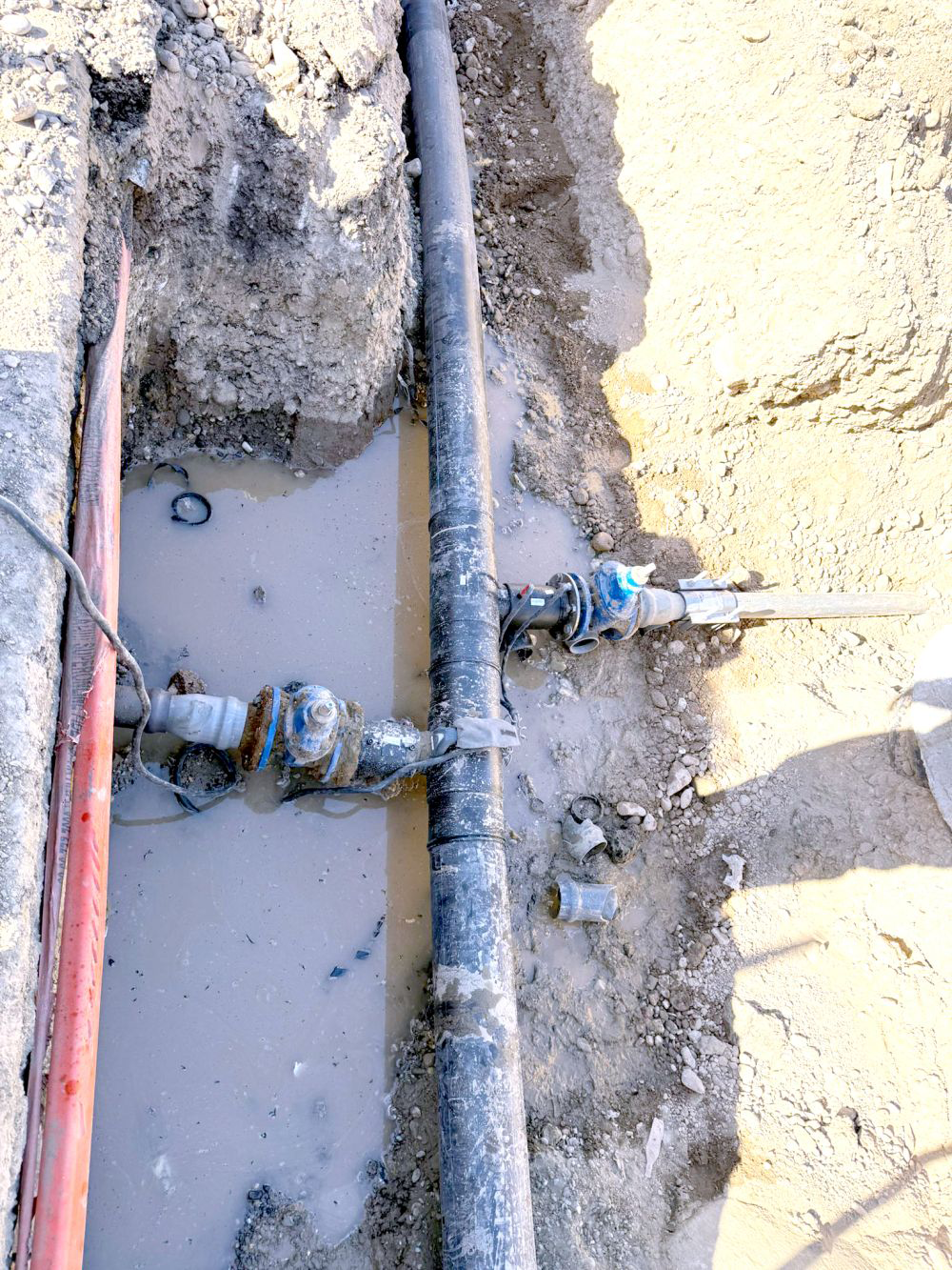 Dostlar Caddesi’nde 3 Mahallenin İçme Suyu Hattı Yenilendi