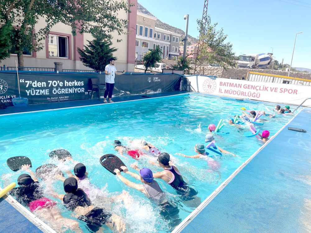 Sason’da Yüzme Kurslarına Yoğun İlgi