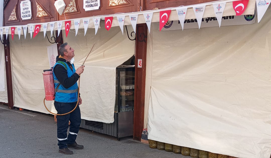Gastronomi Festivalinde Yoğun İlaçlama