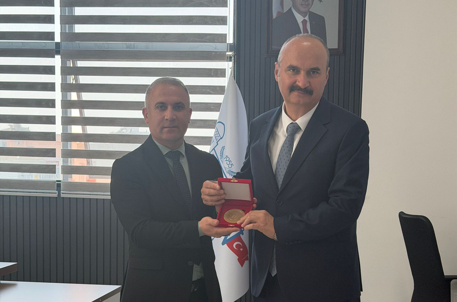 Vali Canalp, Aşçılar Federasyonu Başkanıyla Görüştü