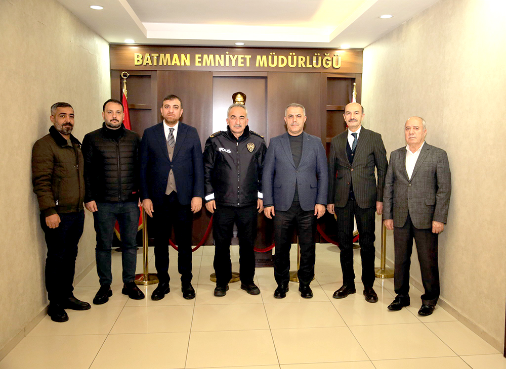 AK Parti’den Emniyet Müdürlüğüne Taziye Ziyareti