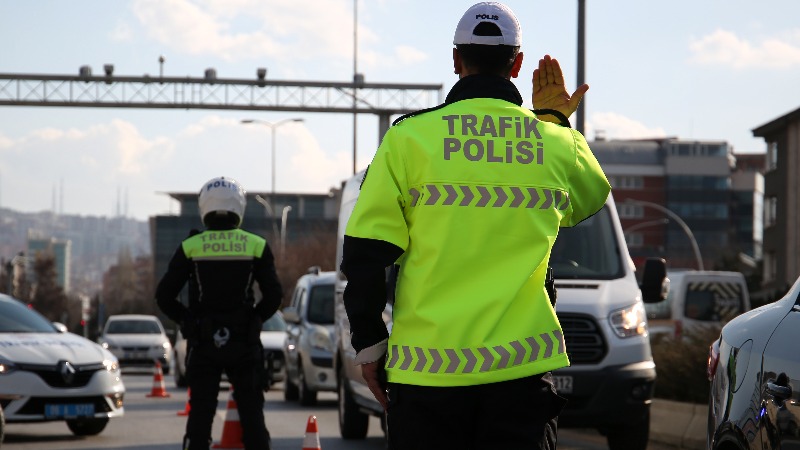 Danıştay’dan Emsal Trafik Cezası Kararı: “İtiraz Süreci Bitmeden Ödeme Emri Gönderilemeyecek”