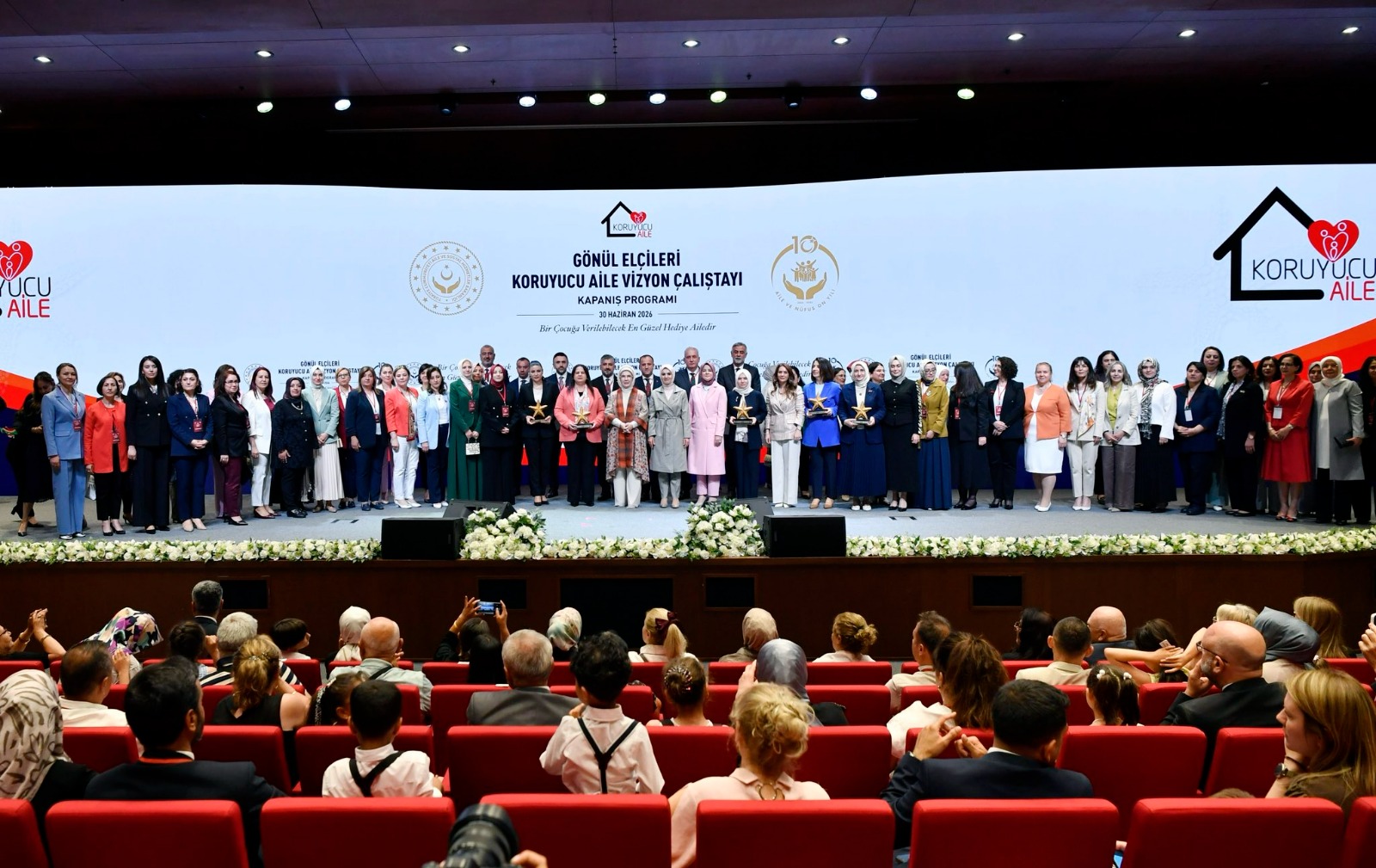 Dr. Canalp Koruyucu Aile Çalıştayına Katıldı