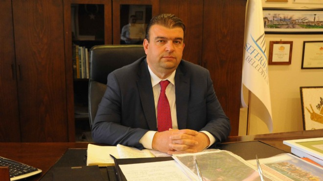 Seferihisar Belediye Başkanı İsmail Yetişkin Görevden Uzaklaştırıldı!
