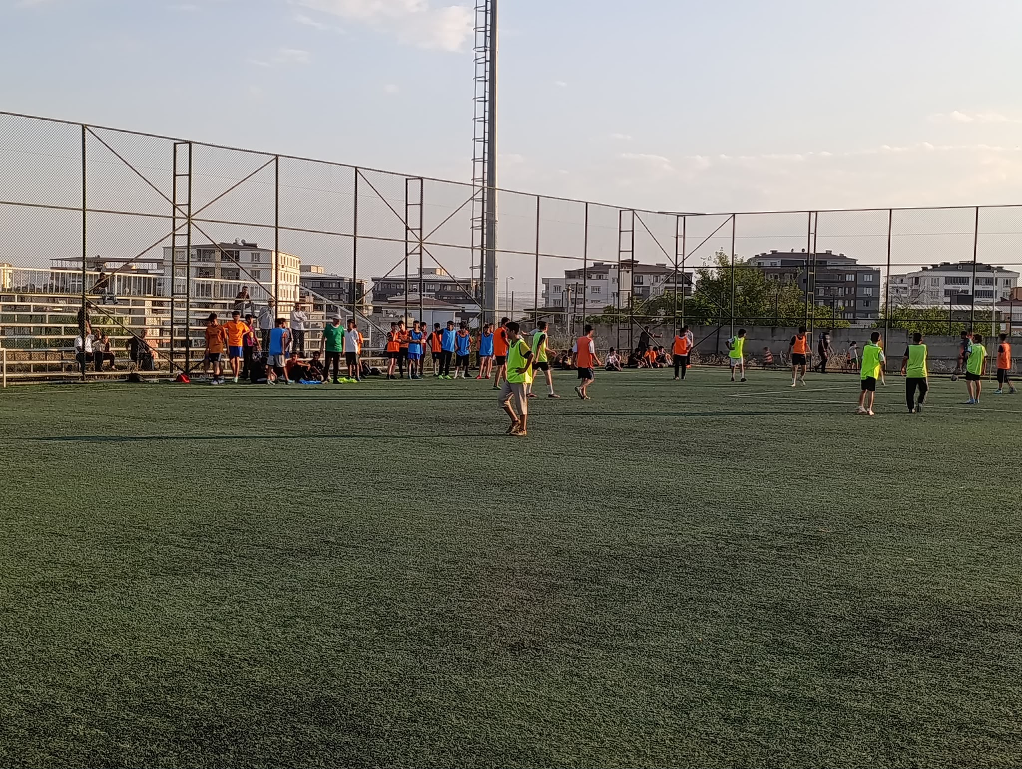 Batman’da Yaz Spor Okulları Başladı: 3 Bin 739 Öğrenci Sporla Buluştu